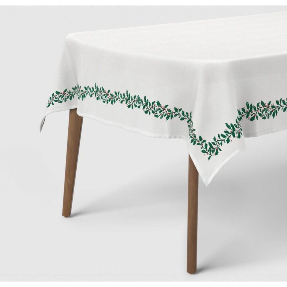 NIP 104" x 60" Holly Berry Threshold Tablecloth